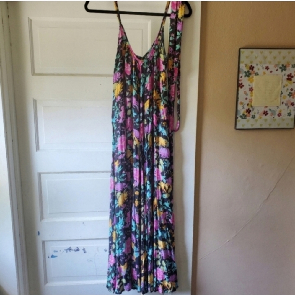 Hold💜Spell Butterfly Strappy M